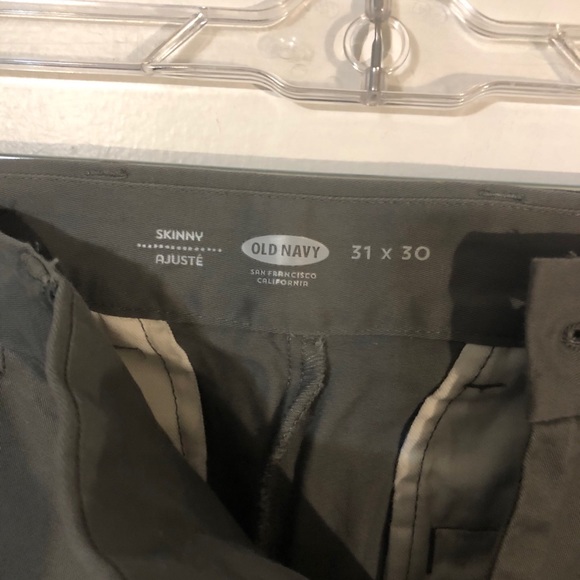 Men’s Old Navy Black Chino. - Picture 2 of 2